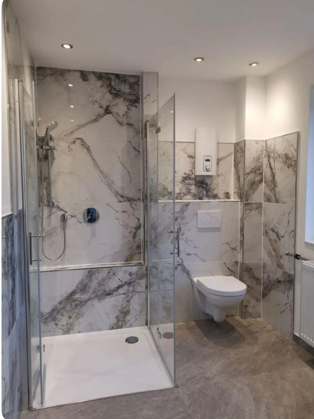 Modernes Stilvoll Eingerichtetes Appartement Rösrath Extérieur photo