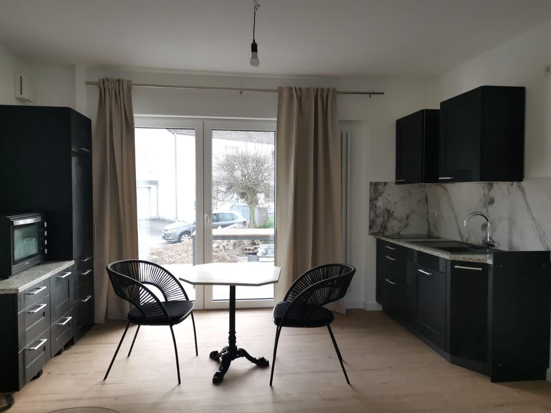 Modernes Stilvoll Eingerichtetes Appartement Rösrath Extérieur photo